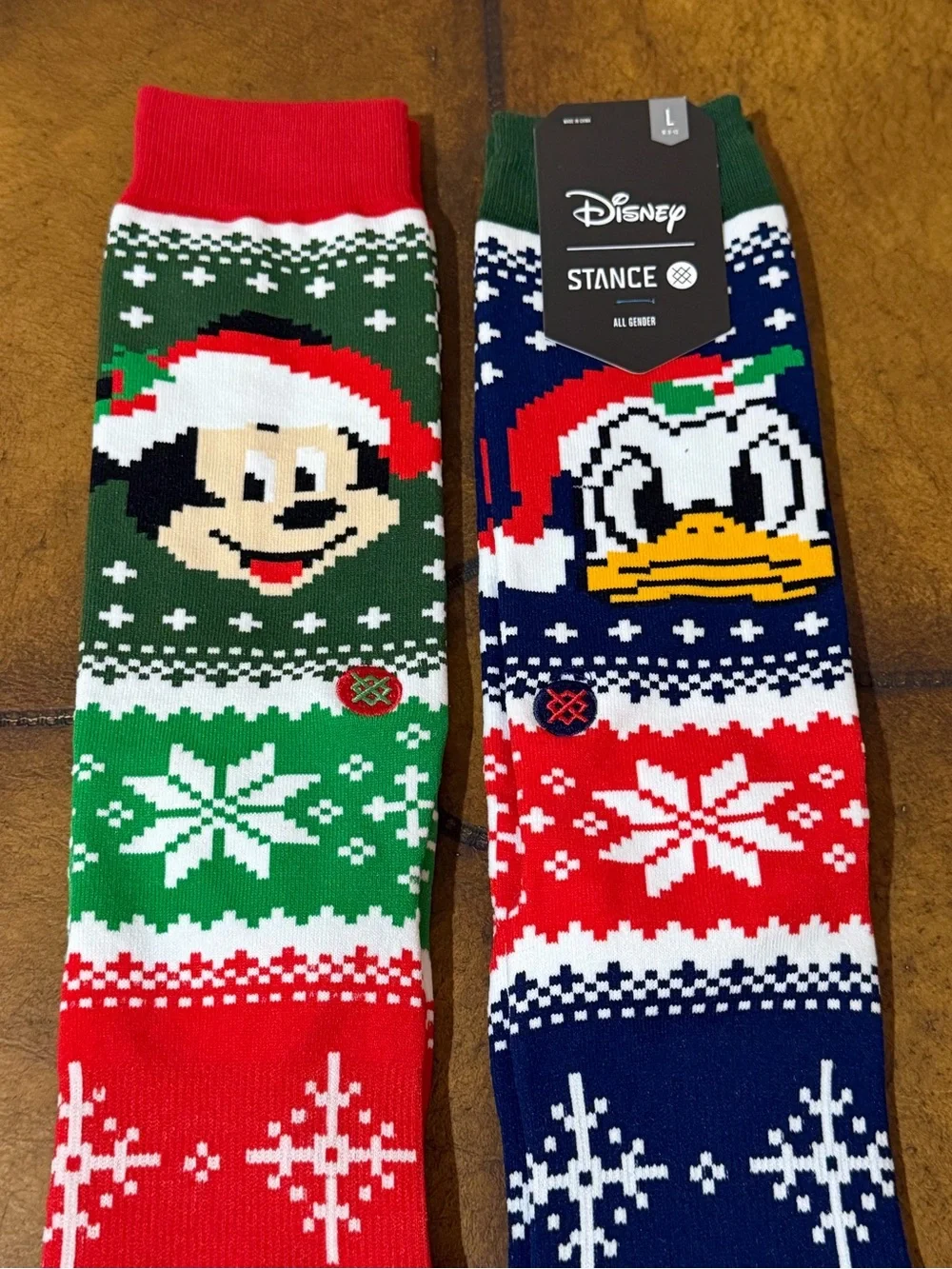 NEW DISNEY STANCE MICKEY MOUSE & DONALD DUCK SOCKS SIZE LARGE